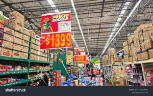 carrito de compras lleno en supermercado bodega aurrera